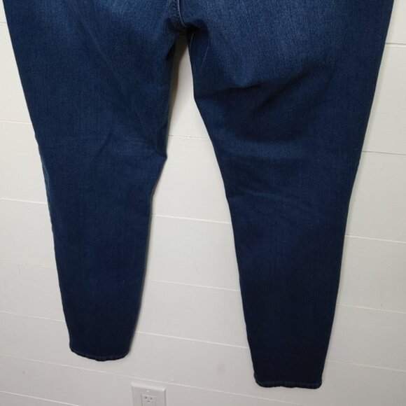 Kut from the Kloth Dakota ankle skinny jeans 14 - Picture 9 of 14